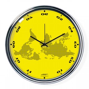 Ceas de perete inversat galben cu hartă mondială.