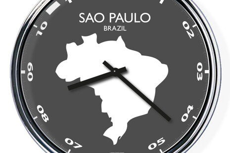 Clocks for Travelers: A Design That Takes You Places